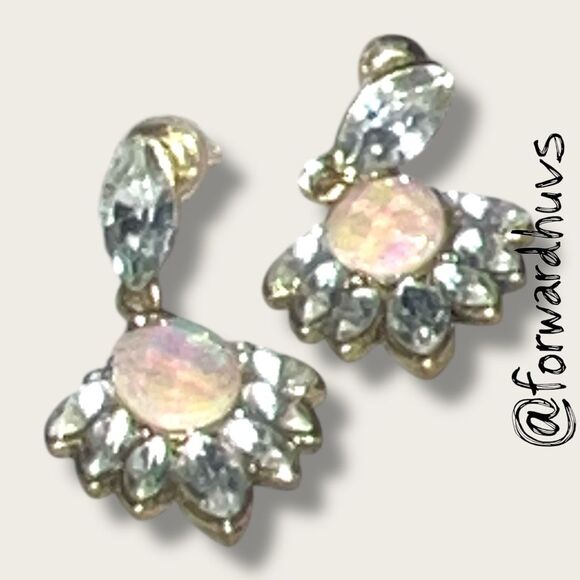 Vintage Pink Opalescent & Clear Rhinestone Fan Earrings - Picture 3 of 10